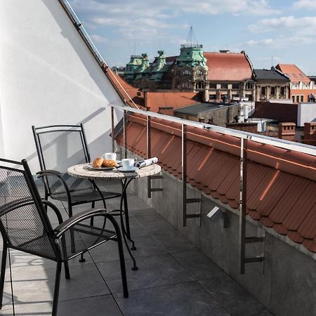 Aparthotel New Lux วรอตซวาฟ ภายนอก รูปภาพ
