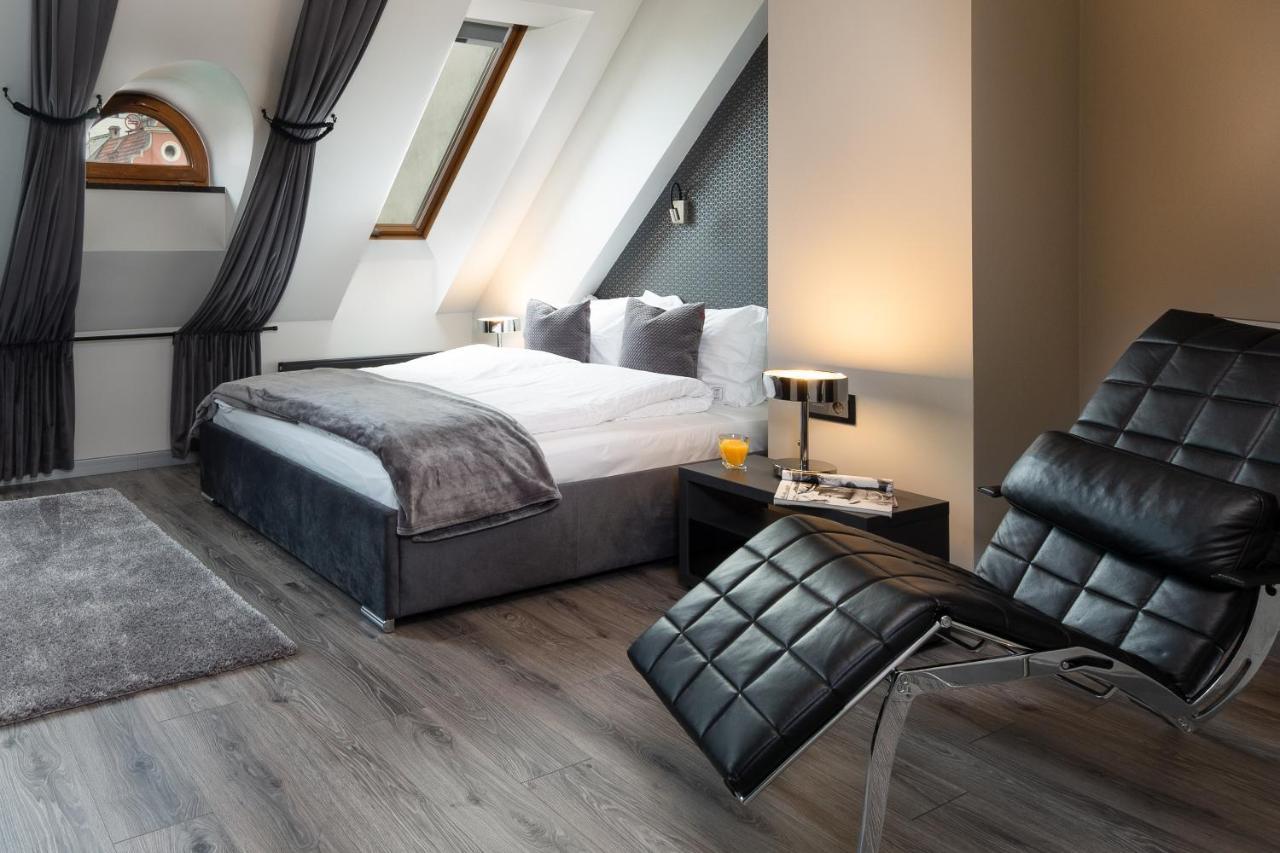 Aparthotel New Lux วรอตซวาฟ ภายนอก รูปภาพ